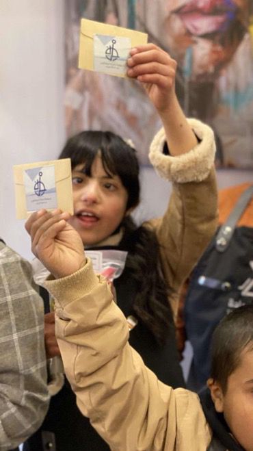 afe9bdbf-ffa2-411c-ad2a-1169f8983580